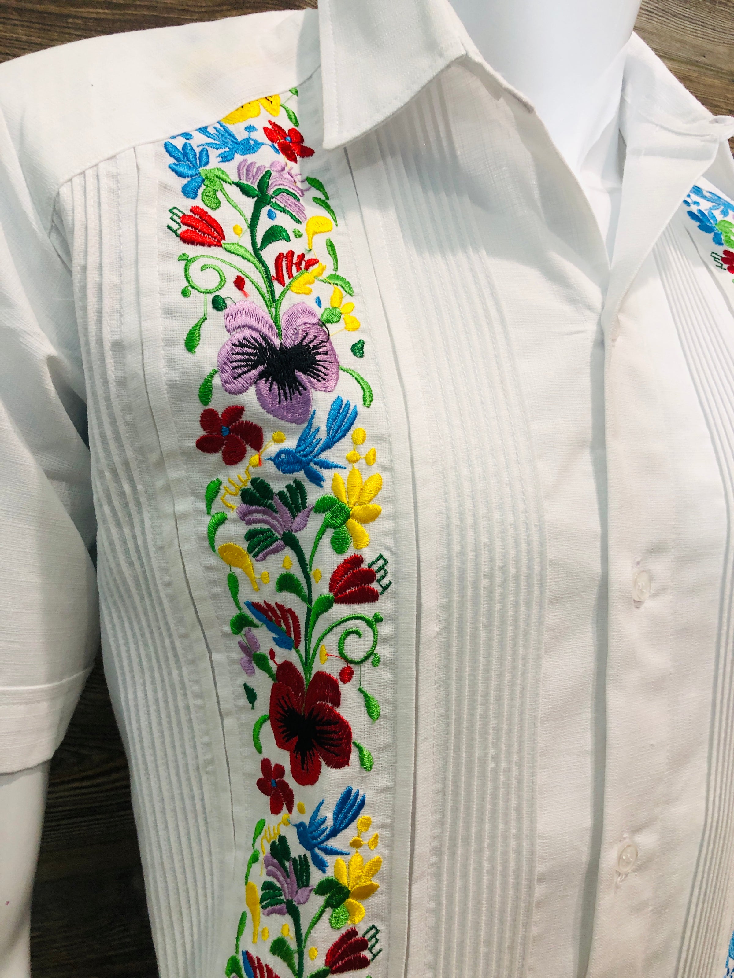 Guayabera Shirt Multi-Color Flower Embroidery Short Sleeve