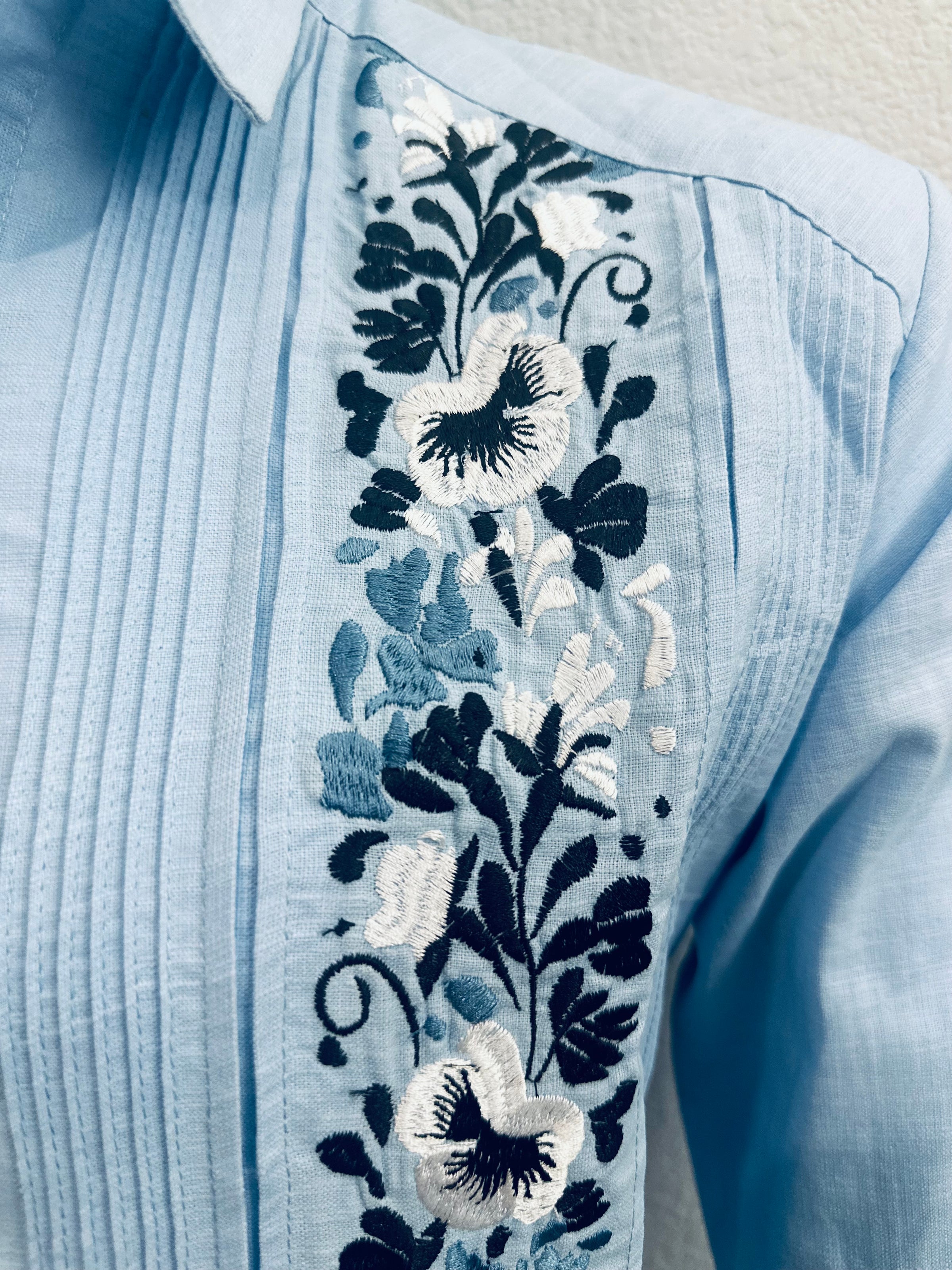 CLANE - クラネ　VINTAGE FLOWER EMBROIDERY SHIRT 松本恵奈のMUST BUY- CLANEのお気に入りアイテム紹介